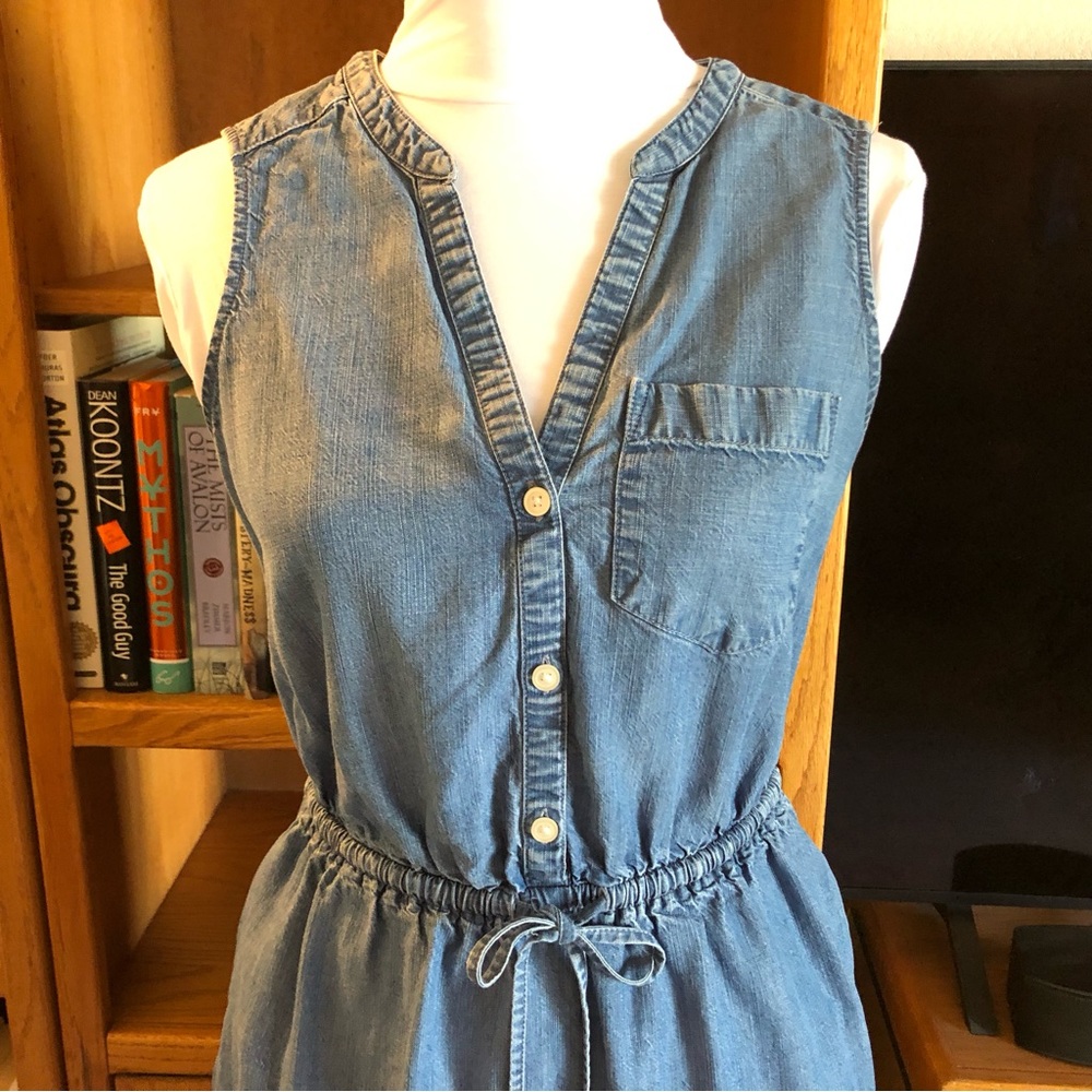 👗EUC Gap denim dress - Picture 3 of 5